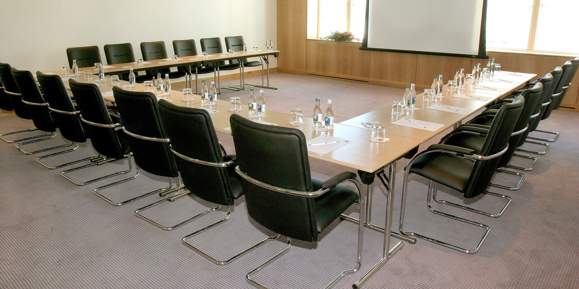 Clayton Hotel Cardiff Business photo