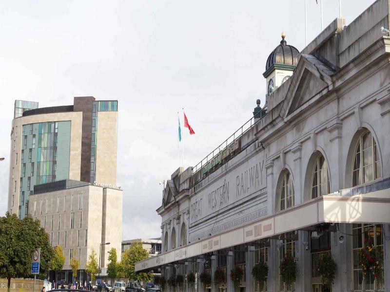 Clayton Hotel Cardiff Exterior photo